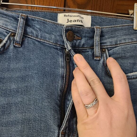 Reformation High and Skinny Jeans in Rhine Size 23 Short - Picture 5 of 12